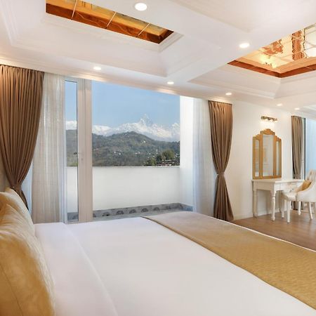 Le Glamour Resort & Wellness Spa Pokhara Dış mekan fotoğraf