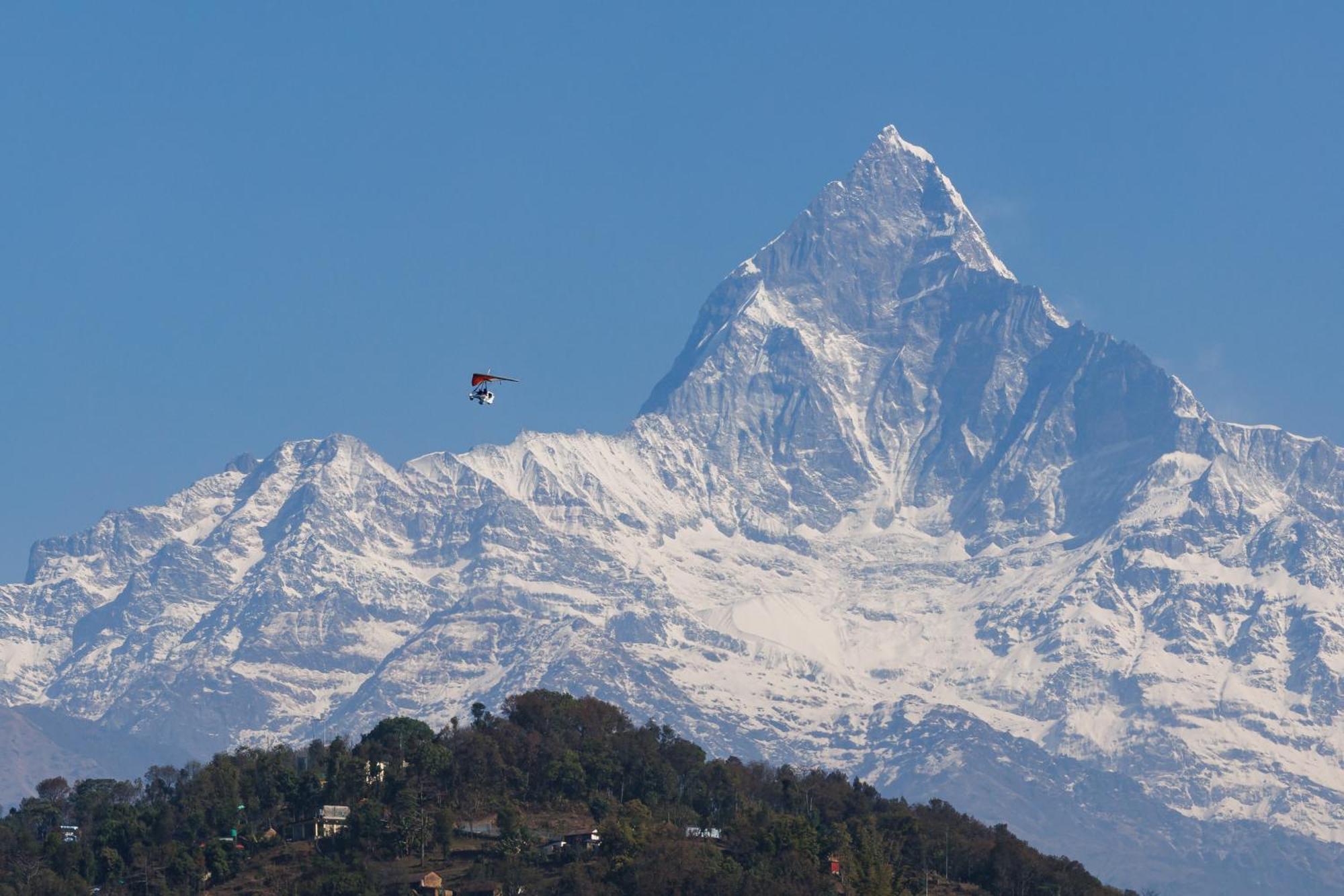 Le Glamour Resort & Wellness Spa Pokhara Dış mekan fotoğraf
